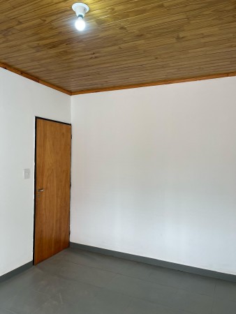 CASA EN VENTA BARRIO ITAEMBE GUAZU