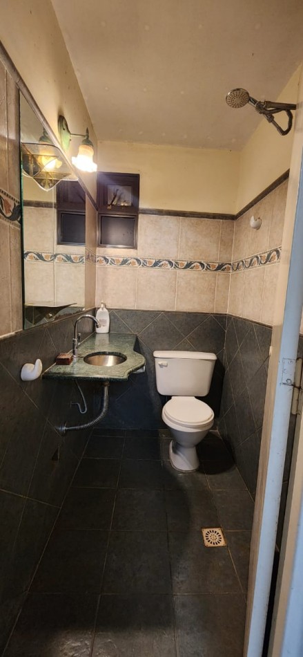 Local en Alquiler Colon 1220 Ex Salon de Danzas