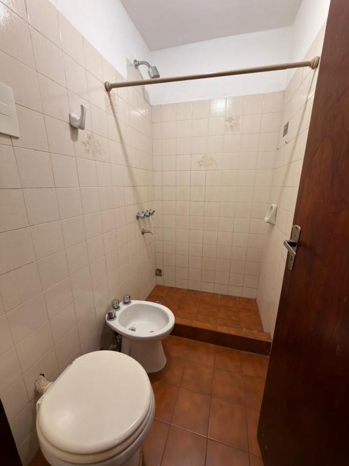 ALQUILER Departamento en Pedernera y R. Gonzalez