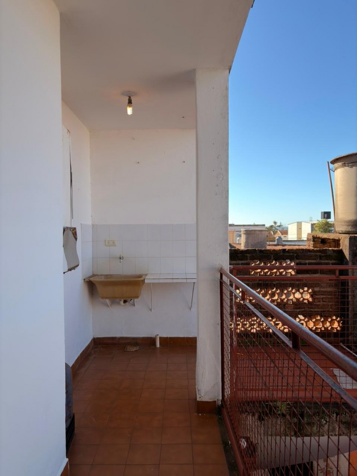 ALQUILER Departamento en Pedernera y R. Gonzalez